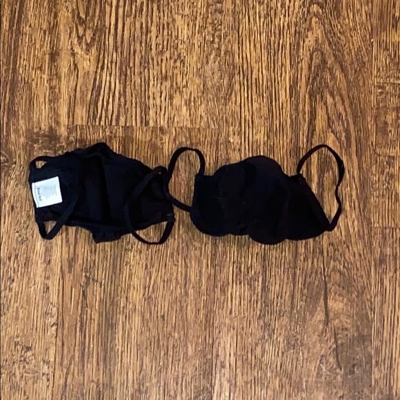 SKIMS seamless face mask color onyx (black) - Picture 6 of 6